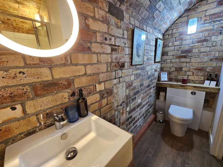 Vila The Armoury: Stylish Ww1 Bunker North Queensferry Exteriér fotografie